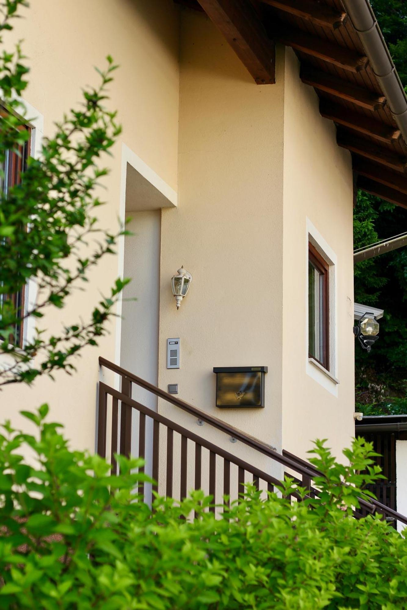 Self-Check In Apartmenthotel Seeglueck Portschach am Woerthersee Exterior foto