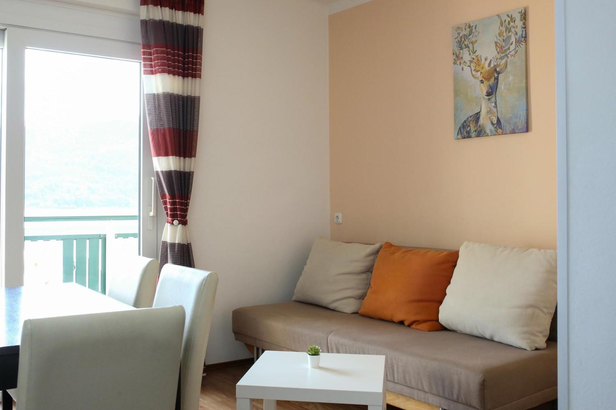 Self-Check In Apartmenthotel Seeglueck Portschach am Woerthersee Exterior foto