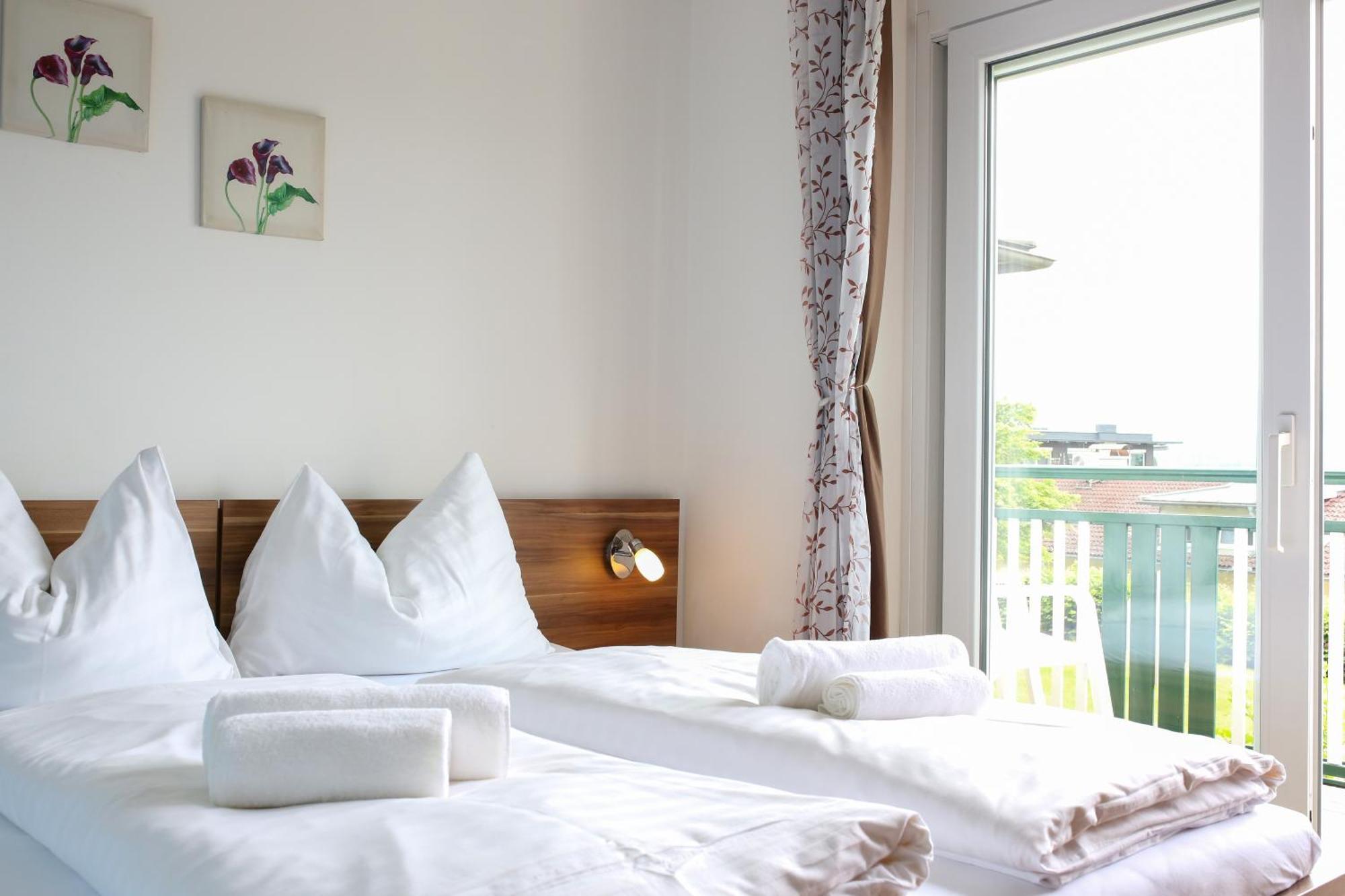 Self-Check In Apartmenthotel Seeglueck Portschach am Woerthersee Exterior foto