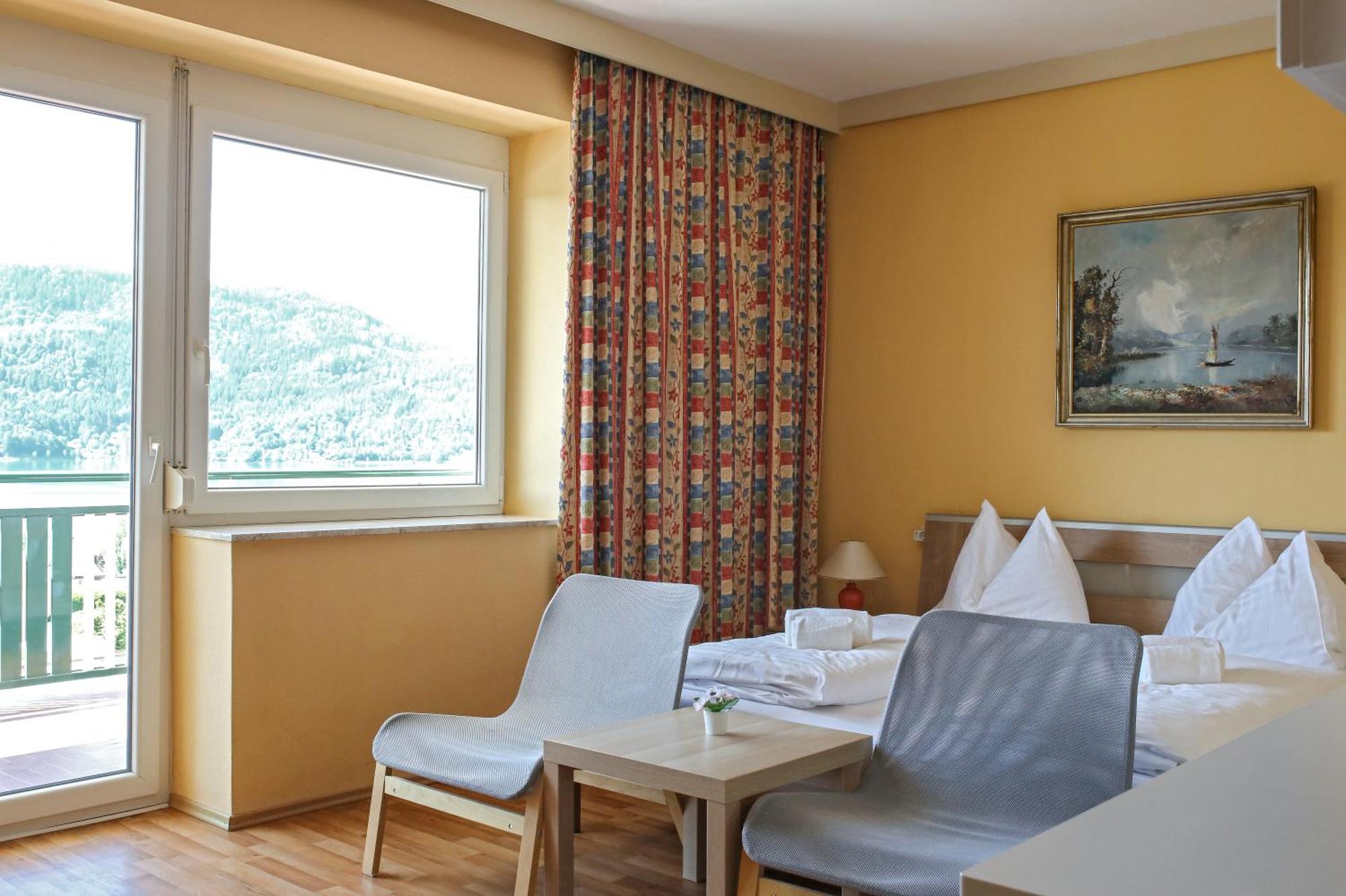 Self-Check In Apartmenthotel Seeglueck Portschach am Woerthersee Exterior foto